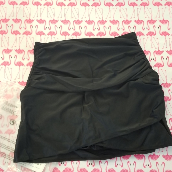 Black Tulip Hem High Waisted Swim Skirt - Picture 4 of 4